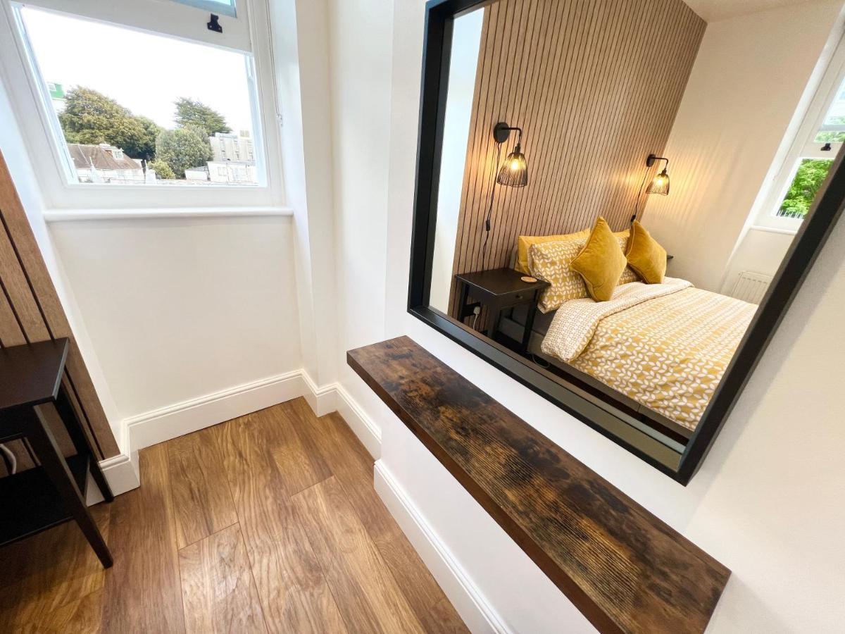 Lovely Apartment, One Minute From Bournemouth Beach And Town. Exterior foto